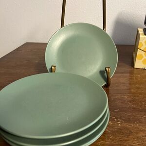 Capri Sage Galleria Stoneware Salad Plates (Set of 4) – 7.5” Green
